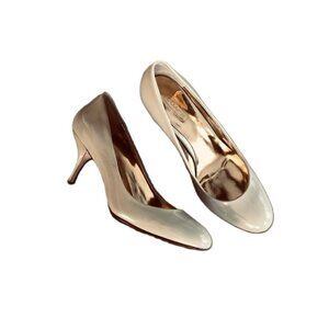 Coach Nala  Patent Round Toe Pumps Taupe/Tan Size 6